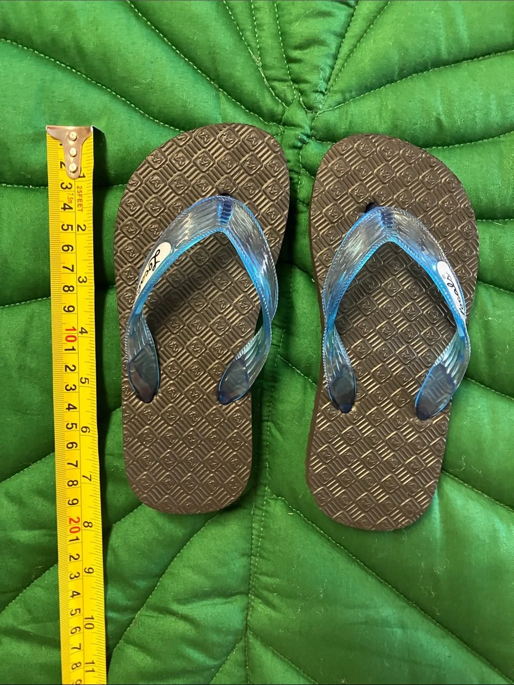 Havianas brand new